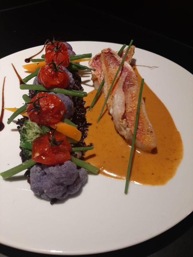 Hotel-Restaurant Le Lion D'Or Porrentruy Kültér fotó