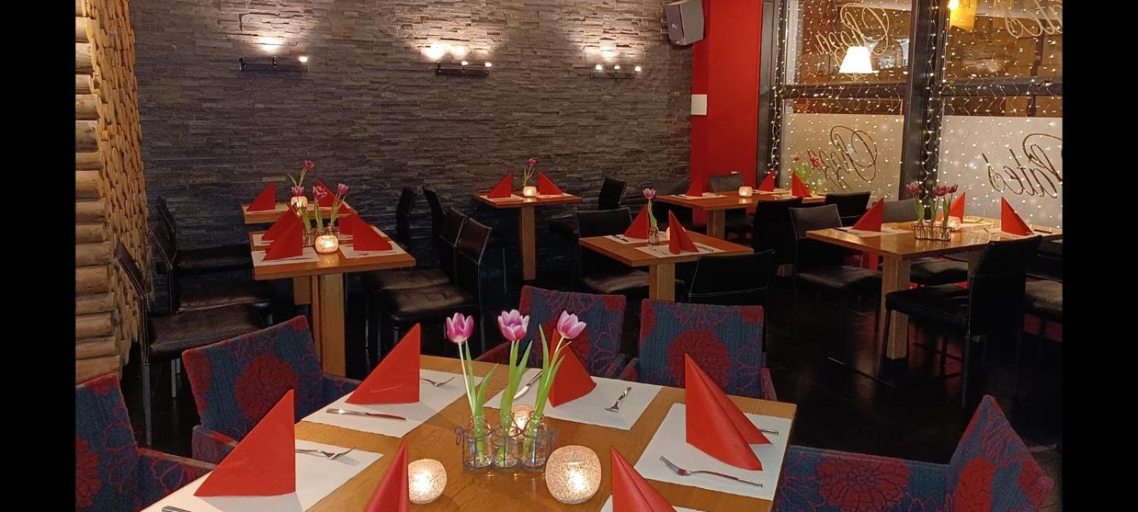 Hotel-Restaurant Le Lion D'Or Porrentruy Kültér fotó
